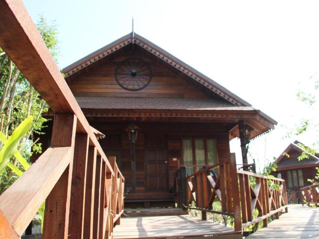 Burilamplai Resort Thung Yai Экстерьер фото