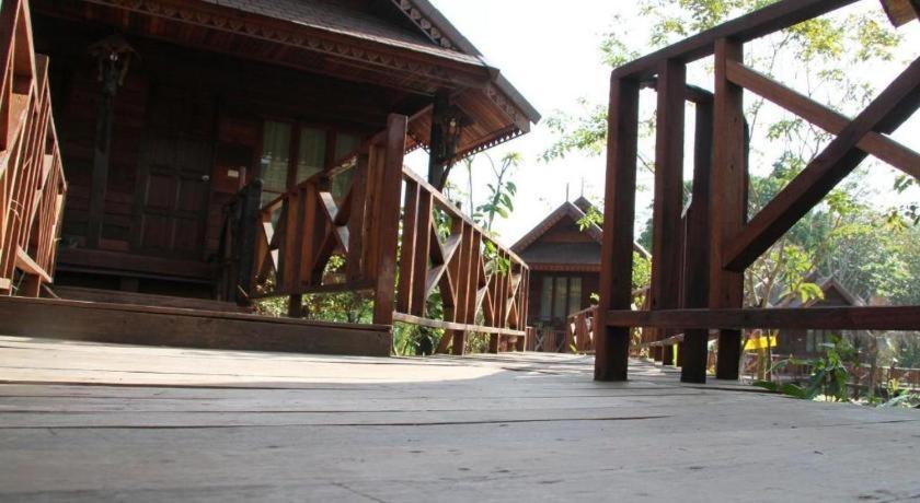Burilamplai Resort Thung Yai Экстерьер фото