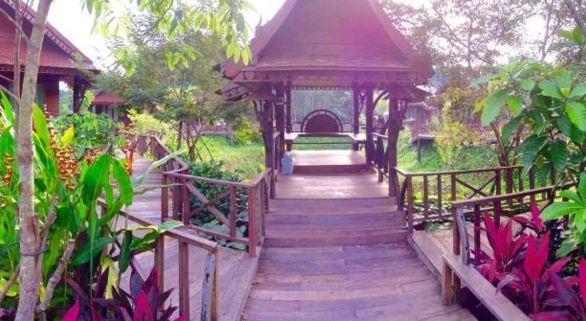 Burilamplai Resort Thung Yai Экстерьер фото