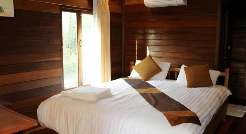 Burilamplai Resort Thung Yai Экстерьер фото