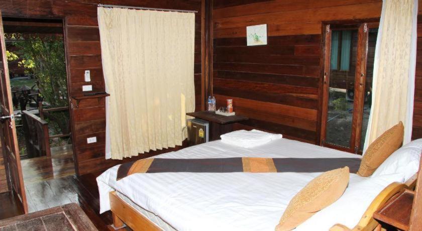 Burilamplai Resort Thung Yai Экстерьер фото